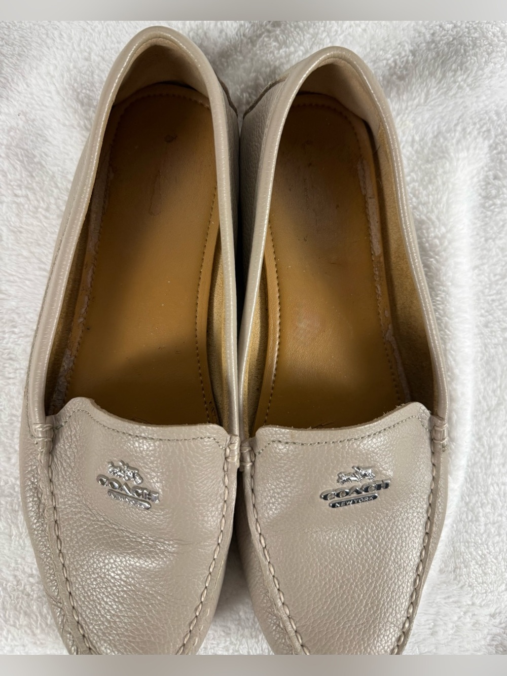 Coach Taupe Pebbled Leather Moccasin Loafers - Size 9M - Picture 2 of 6